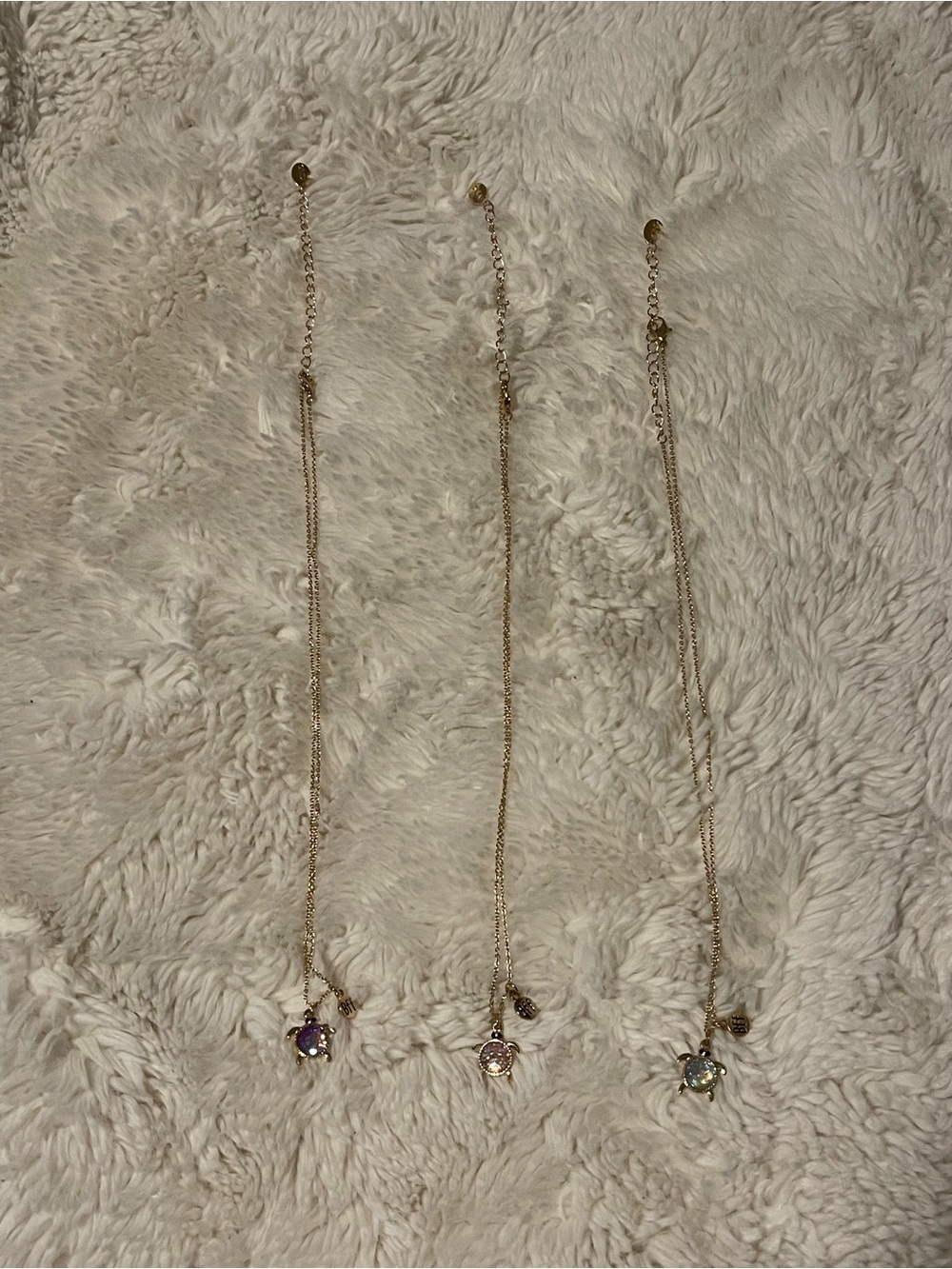 Icing Set of 3 BFF Sea Turtle Necklaces Gold Tone Iridescent Friendship Jewelry